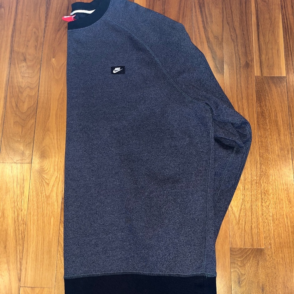 Nike Sweatshirt